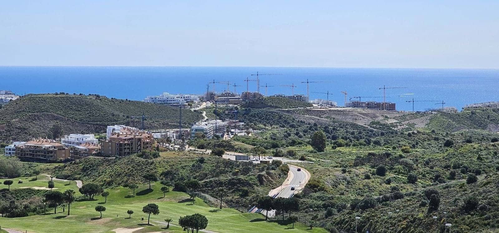 2 bedroom Apartment for sale in La Cala de Mijas with pool garage - € 545,000 (Ref: 9208010)