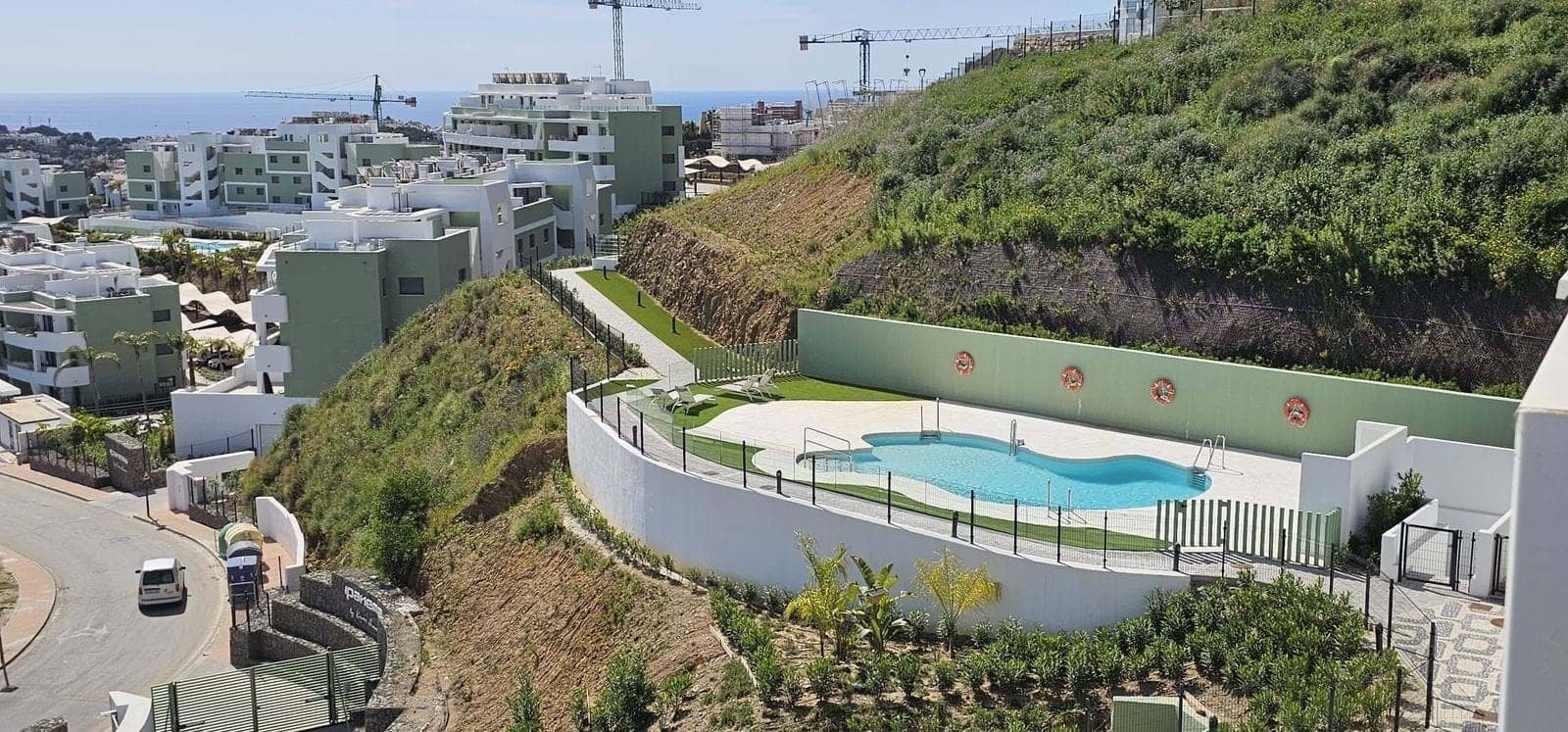 2 bedroom Apartment for sale in La Cala de Mijas with pool garage - € 545,000 (Ref: 9208010)