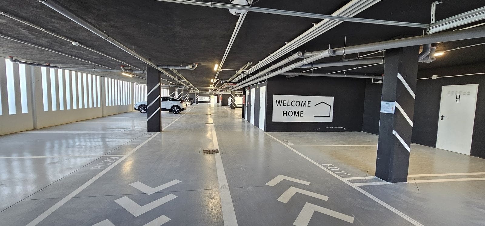 2 bedroom Apartment for sale in La Cala de Mijas with pool garage - € 545,000 (Ref: 9208010)