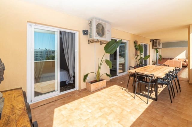 4 makuuhuone Huoneisto myytävänä paikassa Fuengirola mukana uima-altaan 
autotalli - 549 000 € (Ref: 9208062)