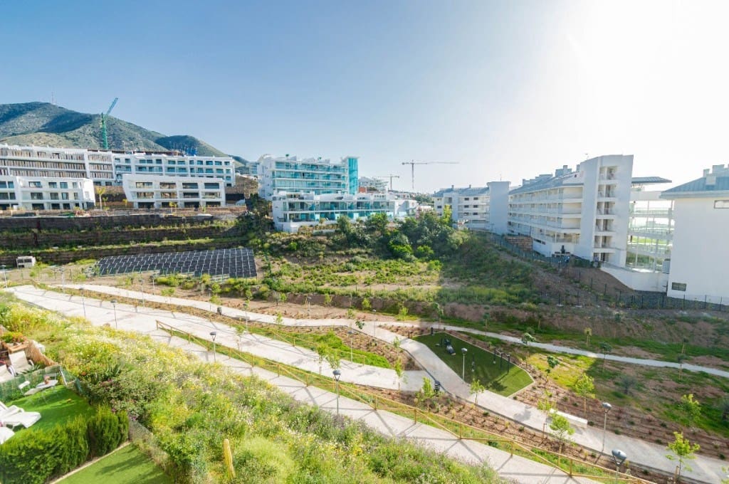 4 makuuhuone Huoneisto myytävänä paikassa Fuengirola mukana uima-altaan 
autotalli - 549 000 € (Ref: 9208062)