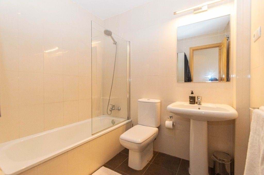 4 makuuhuone Huoneisto myytävänä paikassa Fuengirola mukana uima-altaan 
autotalli - 549 000 € (Ref: 9208062)