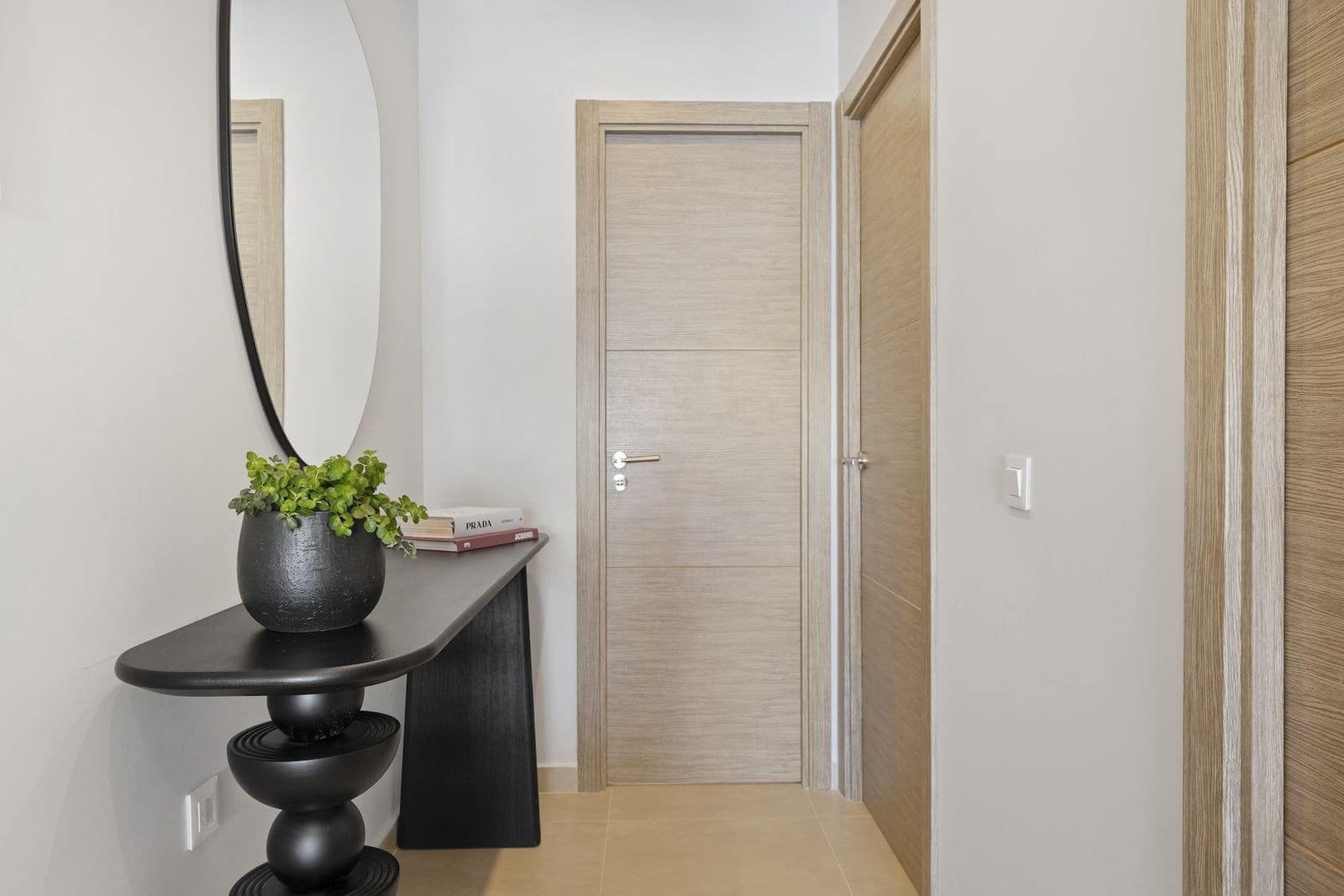 3 bedroom Apartment for sale in Marbella with pool garage - € 690,000 (Ref: 9208063)