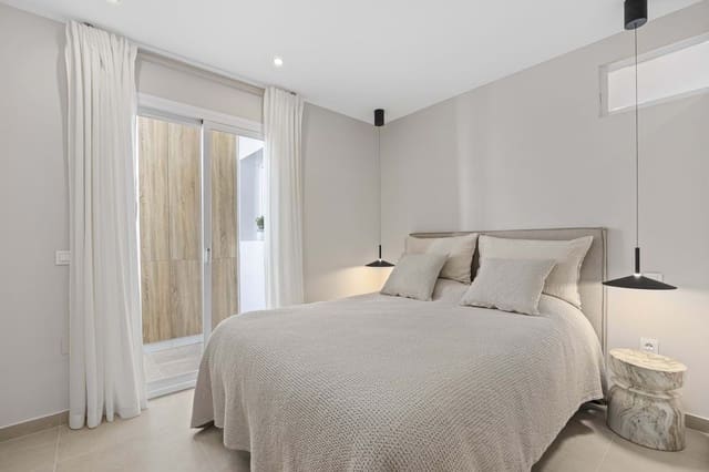 3 bedroom Apartment for sale in Marbella with pool garage - € 690,000 (Ref: 9208063)