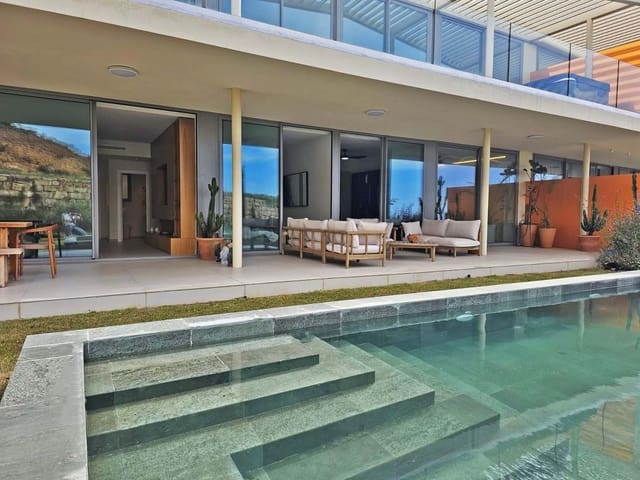 Apartamento de 3 habitaciones en Mijas en venta con piscina garaje - 1.450.000 € (Ref: 9208065)