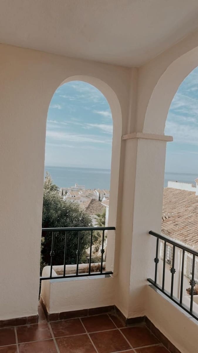 3 bedroom Apartment for sale in Mijas with pool - € 450,000 (Ref: 9208067)