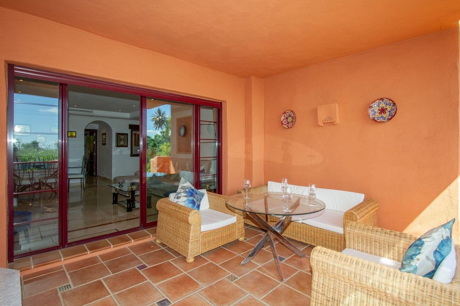 2 bedroom Apartment for sale in Marbella with pool garage - € 340,000 (Ref: 9209046)