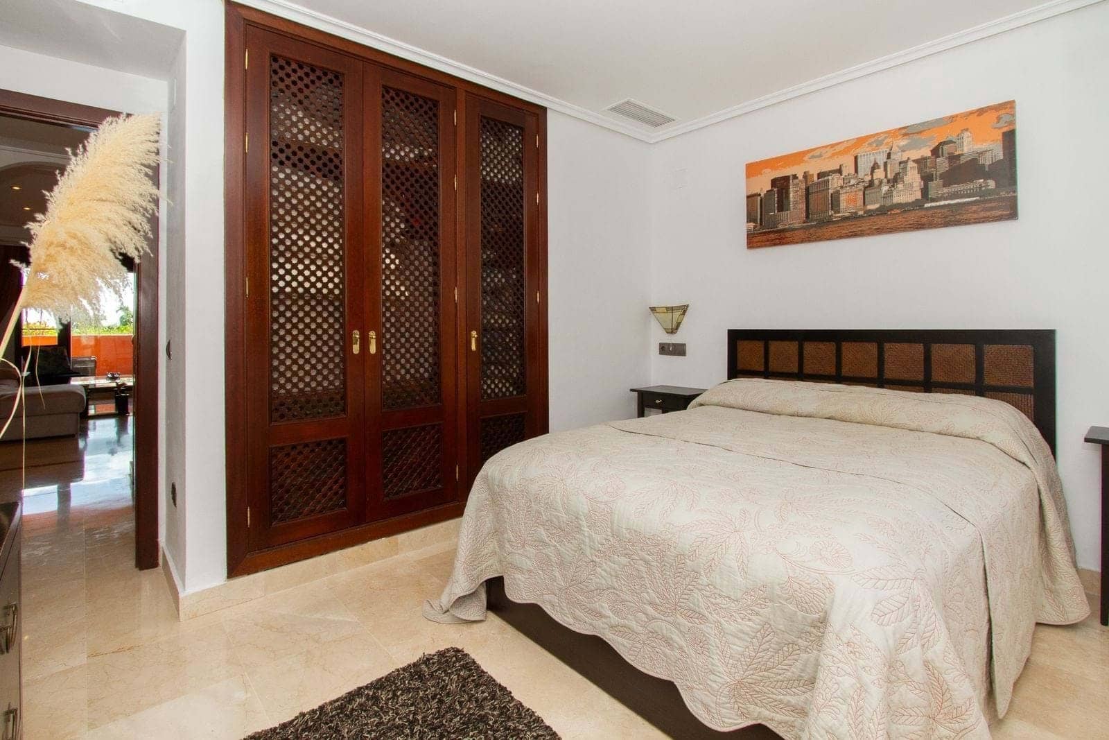2 bedroom Apartment for sale in Marbella with pool garage - € 340,000 (Ref: 9209046)