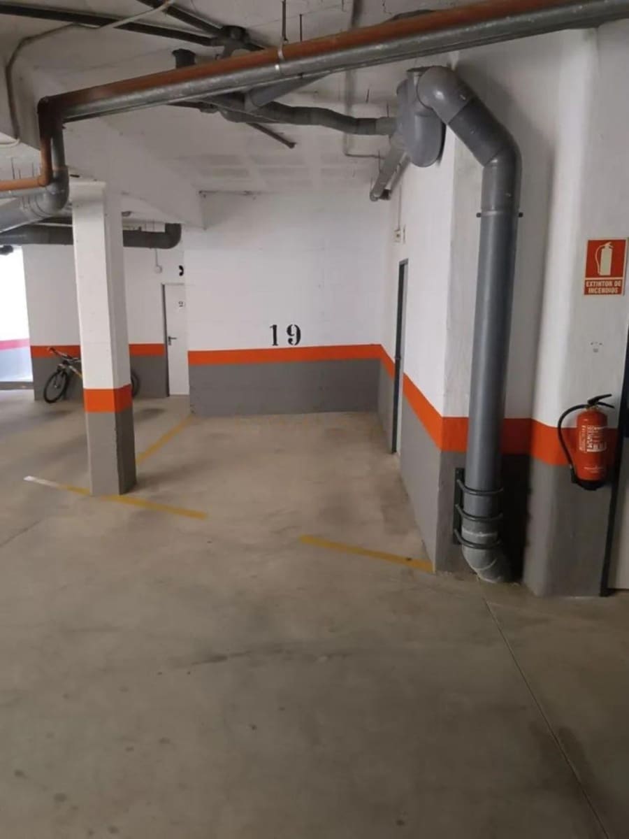 2 makuuhuone Huoneisto myytävänä paikassa Manilva mukana uima-altaan 
autotalli - 320 000 € (Ref: 9209049)