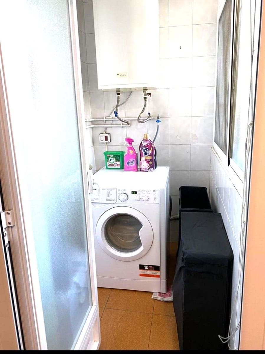 3 bedroom Apartment for sale in Fuengirola with pool - € 315,000 (Ref: 9209052)