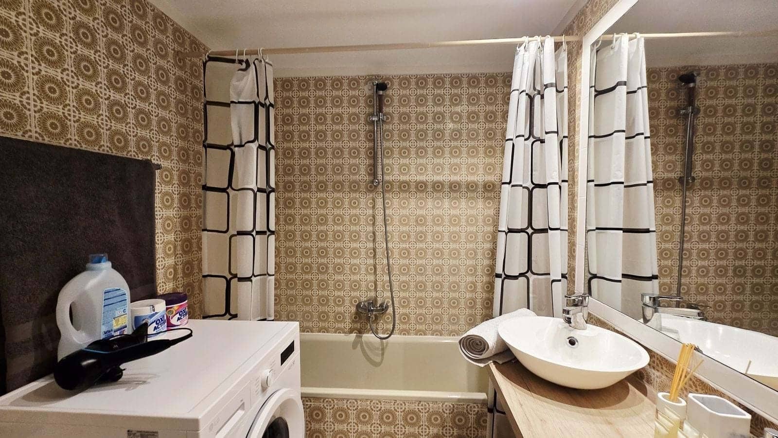 2 bedroom Apartment for sale in Marbella with pool garage - € 349,000 (Ref: 9209351)