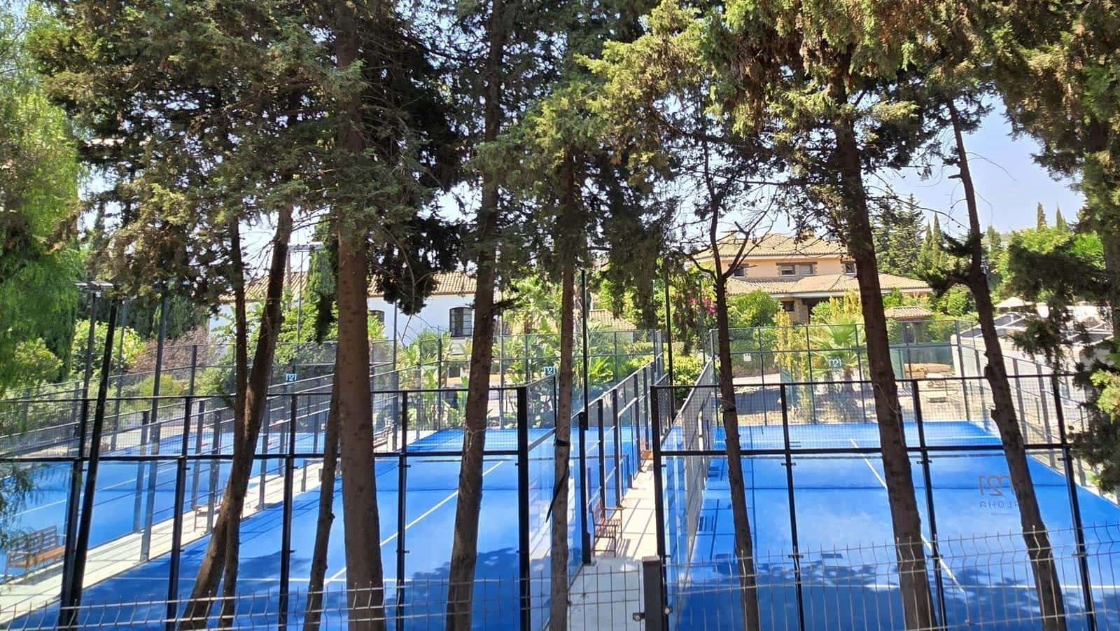 2 bedroom Apartment for sale in Marbella with pool garage - € 349,000 (Ref: 9209351)