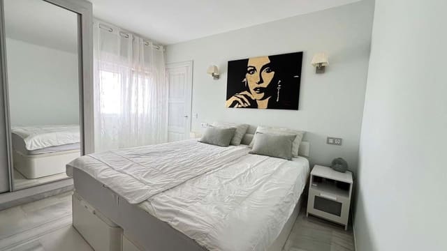 Apartamento de 2 habitaciones en Mijas en venta con piscina - 365.000 € (Ref: 9209383)