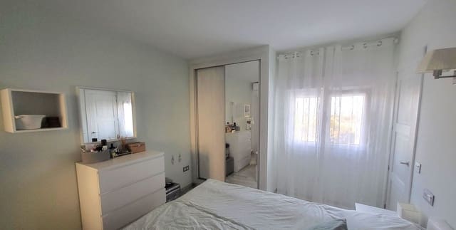 Apartamento de 2 habitaciones en Mijas en venta con piscina - 365.000 € (Ref: 9209383)