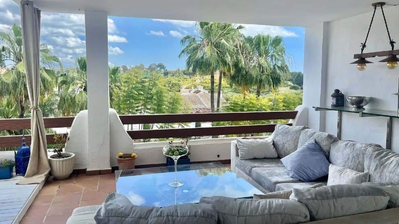 Apartamento de 2 habitaciones en Cancelada en venta con piscina garaje - 364.900 € (Ref: 9209384)