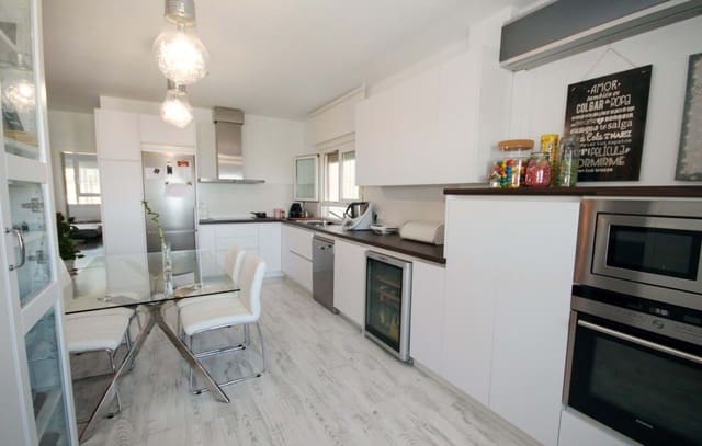 2 bedroom Apartment for sale in Marbella with pool garage - € 359,000 (Ref: 9209385)