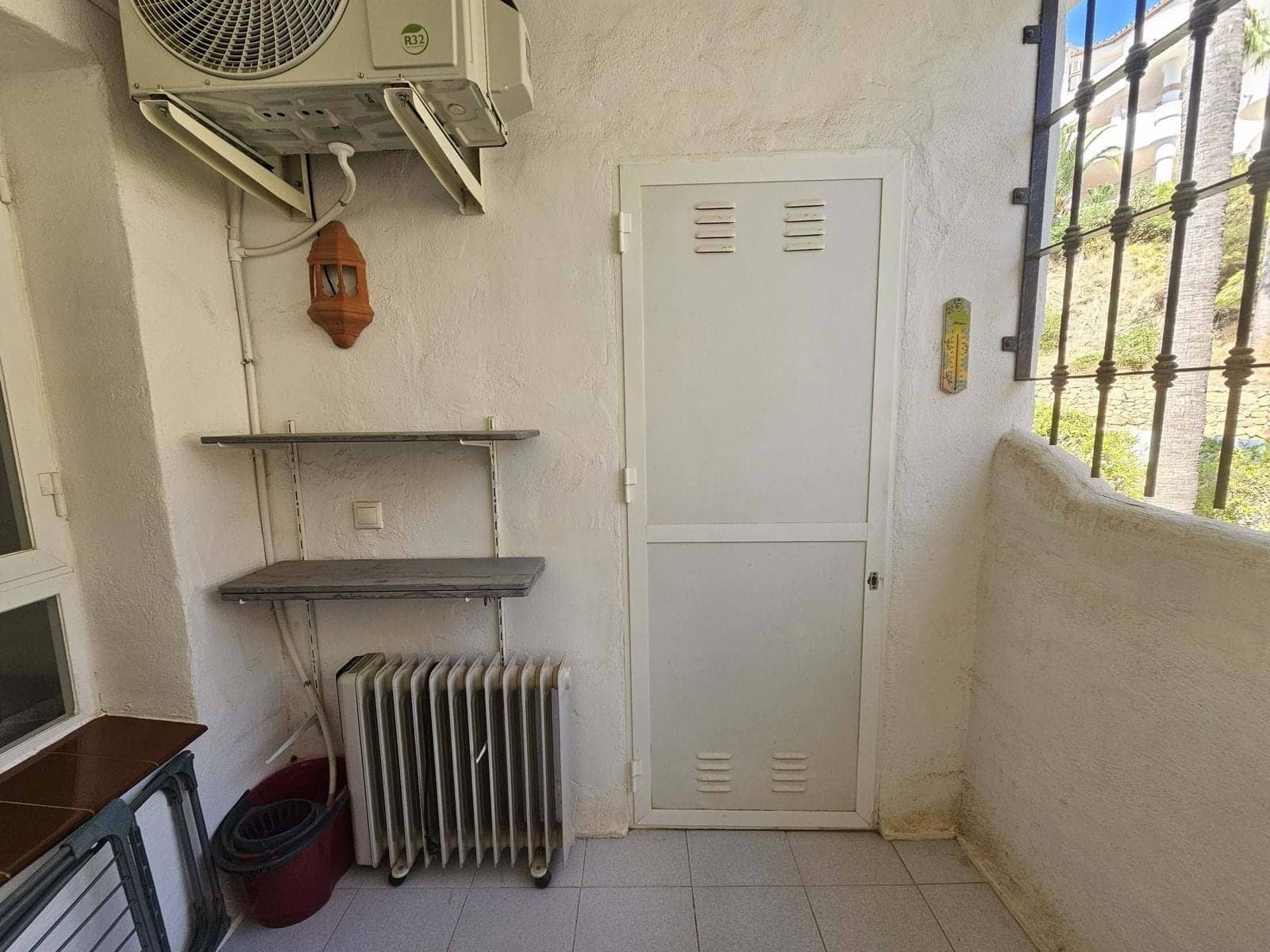 2 bedroom Apartment for sale in Mijas with pool garage - € 350,000 (Ref: 9209387)