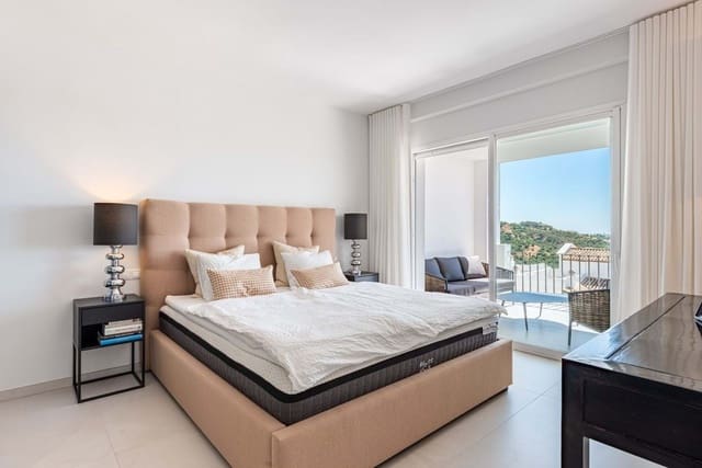 3 quarto Apartamento para venda em Marbella com piscina garagem - 725 000 € (Ref: 9219272)