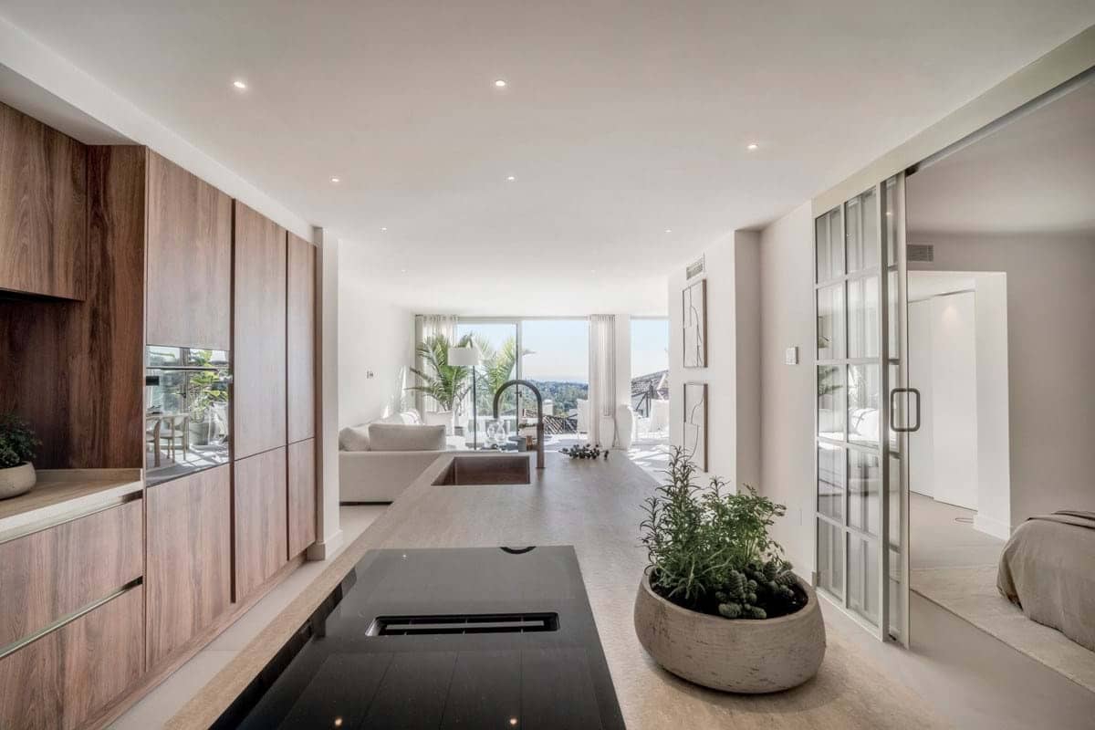 3 bedroom Apartment for sale in Marbella with pool garage - € 1,095,000 (Ref: 9221609)