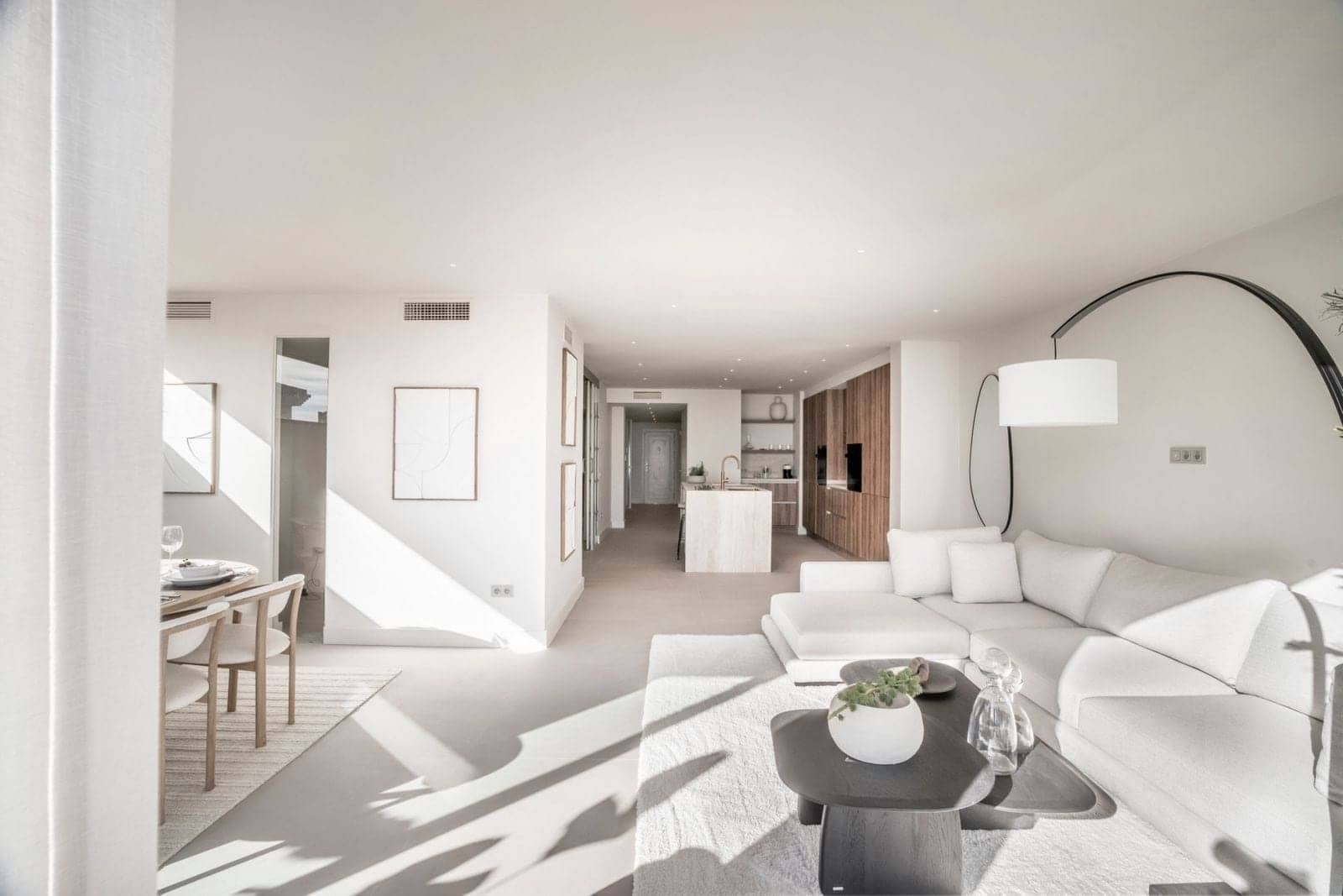 3 bedroom Apartment for sale in Marbella with pool garage - € 1,095,000 (Ref: 9221609)