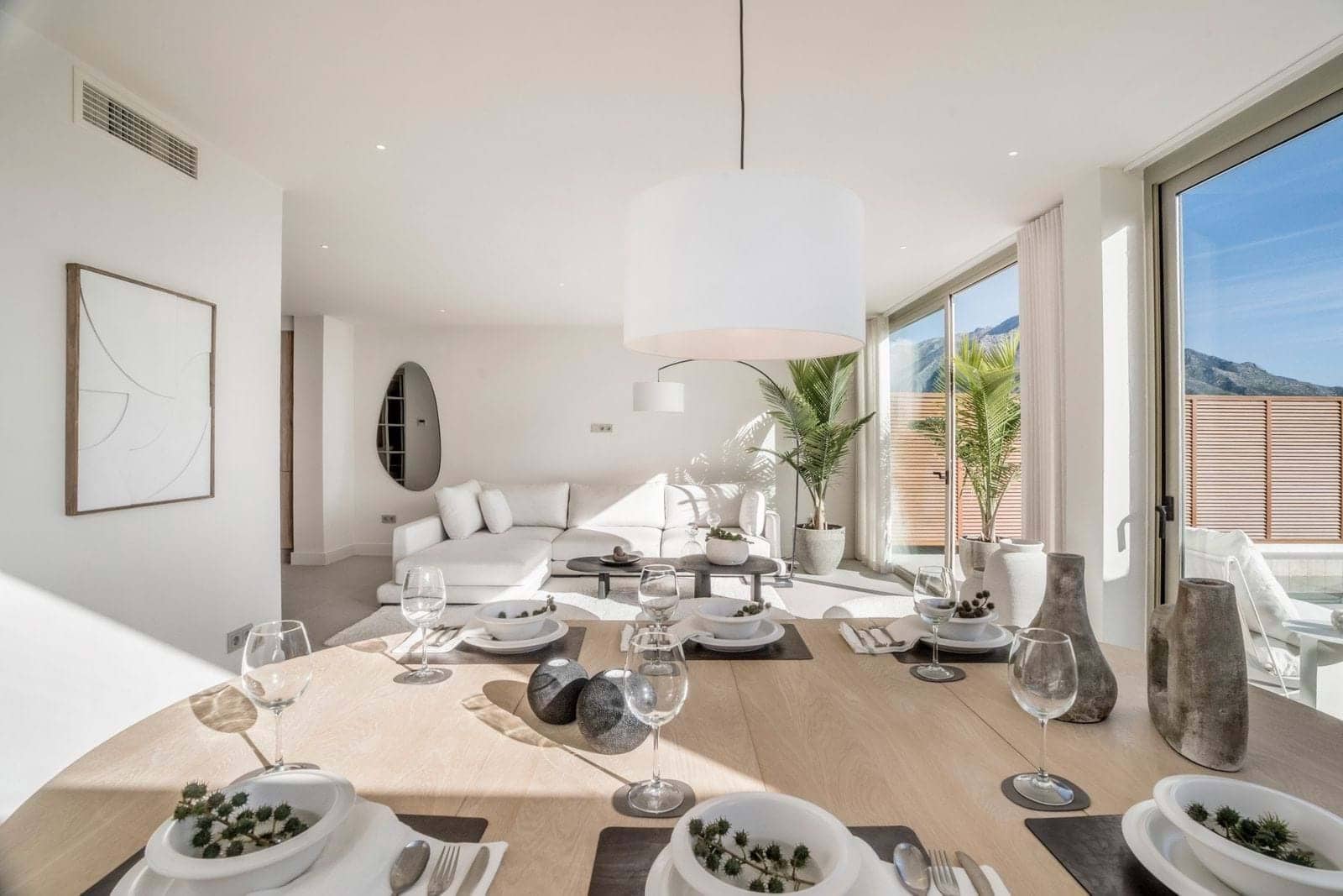 3 bedroom Apartment for sale in Marbella with pool garage - € 1,095,000 (Ref: 9221609)