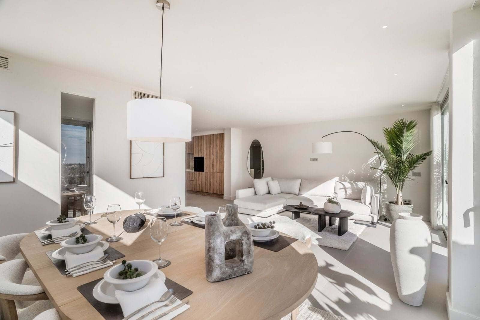 3 bedroom Apartment for sale in Marbella with pool garage - € 1,095,000 (Ref: 9221609)