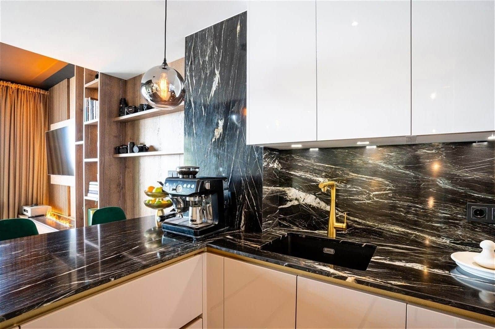 3 sypialnia Dom na sprzedaż w Manilva z basenem garażem - 875 000 € (Ref: 9228171)