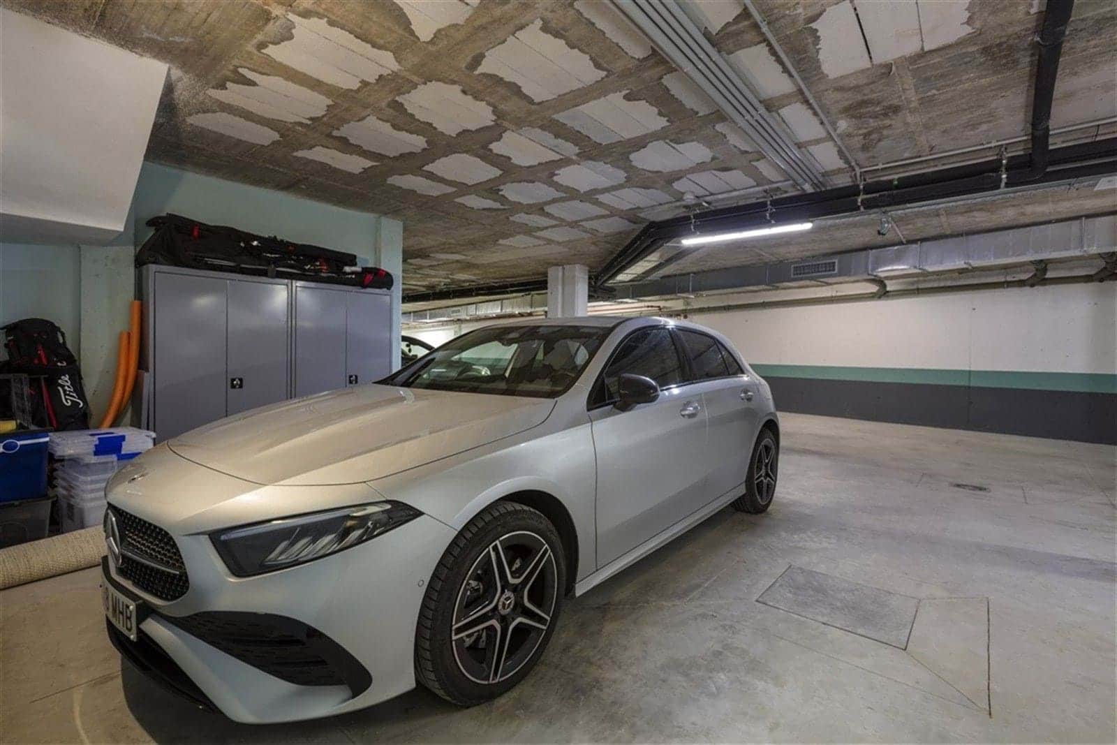 3 sypialnia Dom na sprzedaż w Manilva z basenem garażem - 875 000 € (Ref: 9228171)