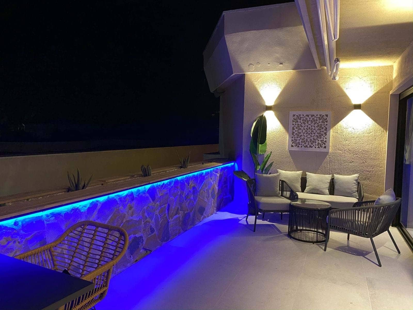 2 makuuhuone Huvila myytävänä paikassa Marbella mukana uima-altaan 
autotalli - 399 000 € (Ref: 9230259)