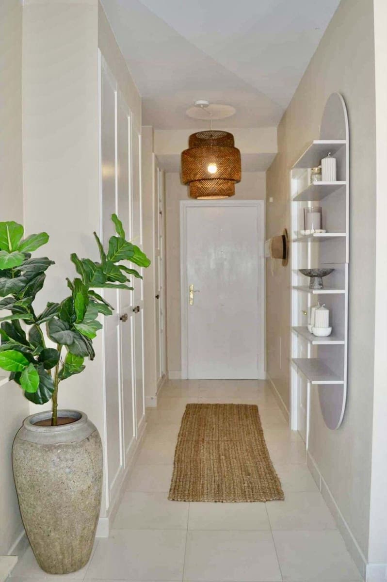 2 makuuhuone Huoneisto myytävänä paikassa Fuengirola mukana uima-altaan 
autotalli - 620 000 € (Ref: 9230730)