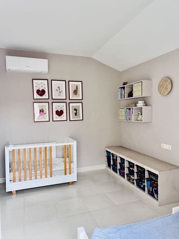 2 makuuhuone Huoneisto myytävänä paikassa Fuengirola mukana uima-altaan 
autotalli - 620 000 € (Ref: 9230730)