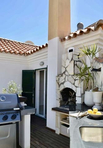 2 makuuhuone Huoneisto myytävänä paikassa Fuengirola mukana uima-altaan 
autotalli - 620 000 € (Ref: 9230730)