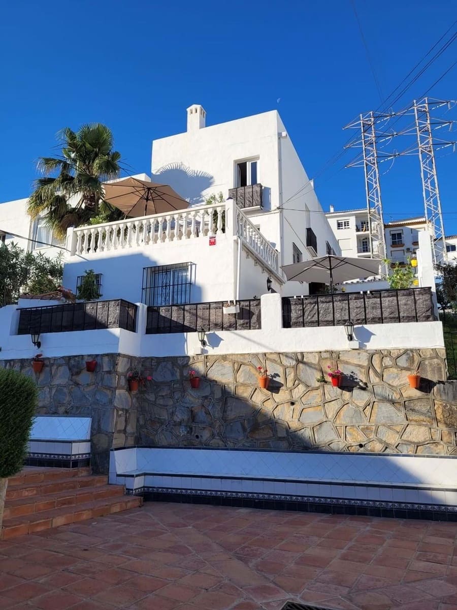 3 sypialnia Dom na sprzedaż w Manilva z basenem - 299 000 € (Ref: 9230758)