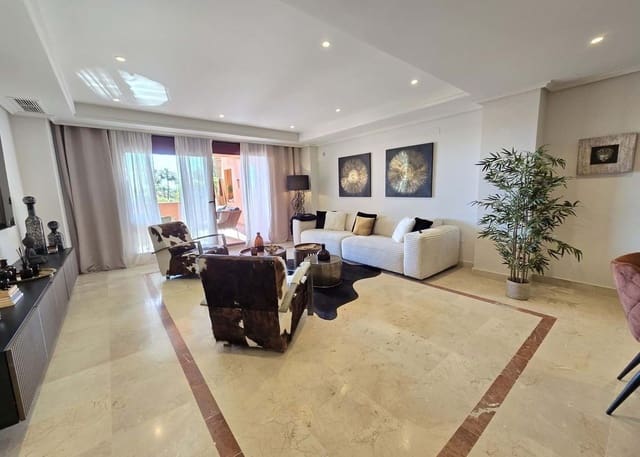 2 Zimmer Apartment zu verkaufen in Marbella mit Pool Garage - 439.000 € (Ref: 9231944)