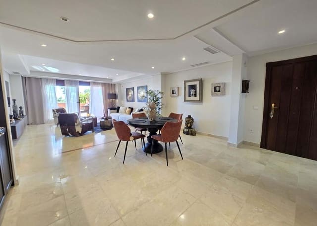 2 Zimmer Apartment zu verkaufen in Marbella mit Pool Garage - 439.000 € (Ref: 9231944)