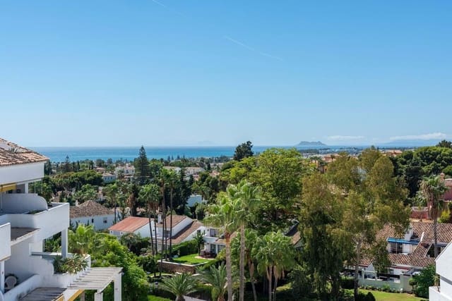 3 quarto Apartamento para venda em Marbella com piscina garagem - 849 000 € (Ref: 9233590)