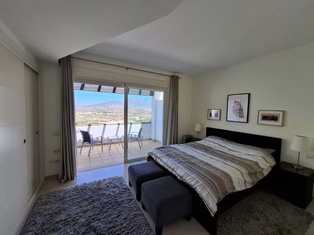 2 soveværelse Byhus til salg i La Cala Golf, Mijas med swimmingpool garage - € 460.000 (Ref: 9237845)