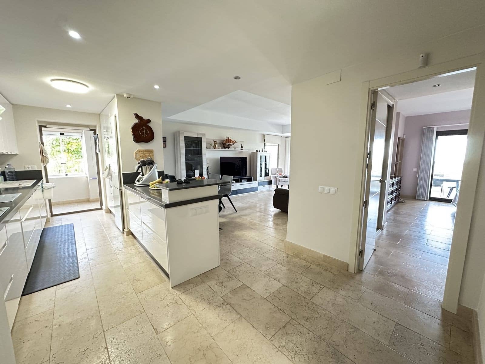 2 bedroom Apartment for sale in Casares with pool garage - € 495,000 (Ref: 9237846)