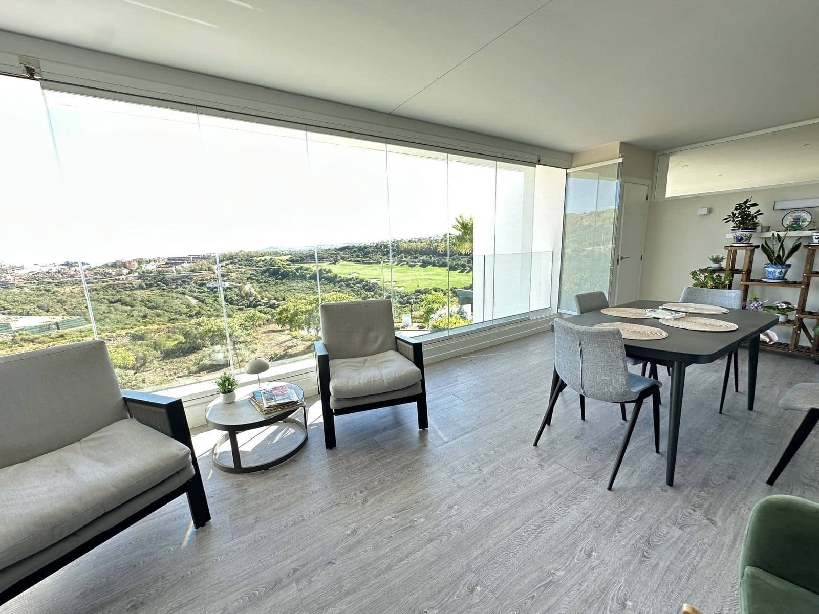 2 bedroom Apartment for sale in Casares with pool garage - € 495,000 (Ref: 9237846)