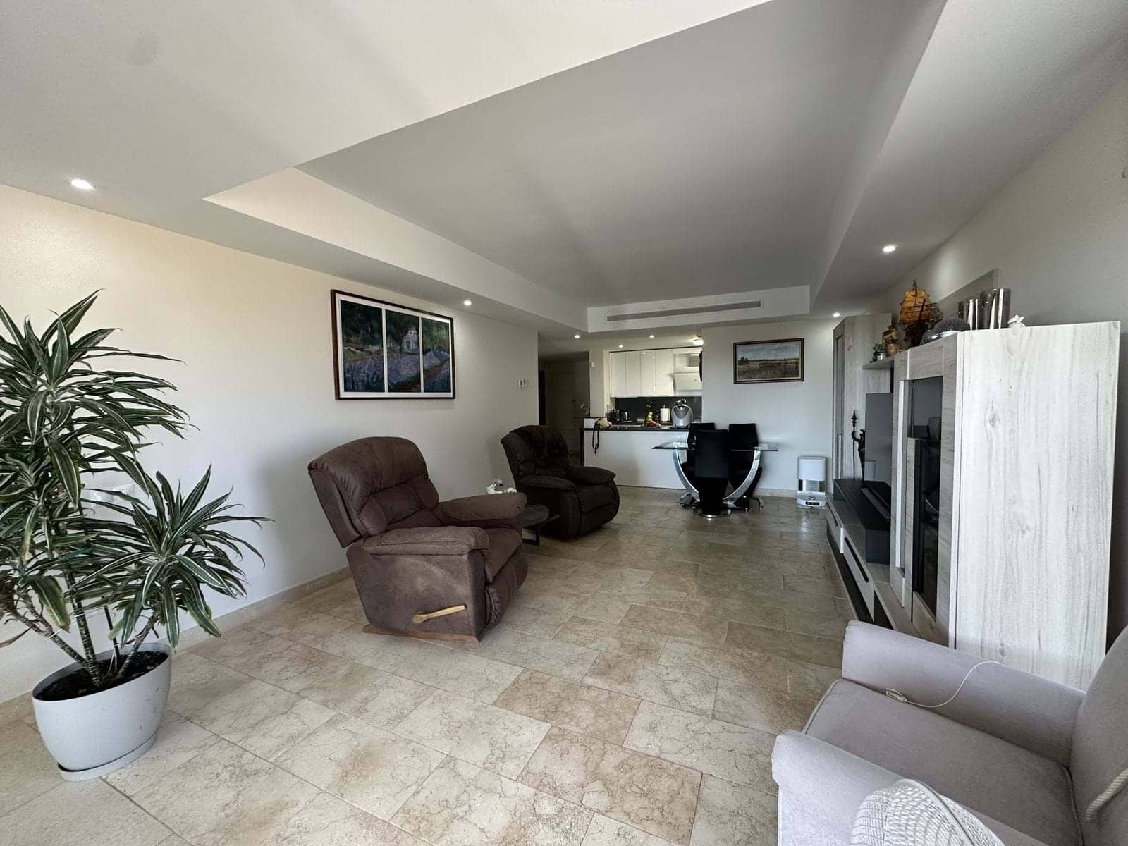 2 bedroom Apartment for sale in Casares with pool garage - € 495,000 (Ref: 9237846)