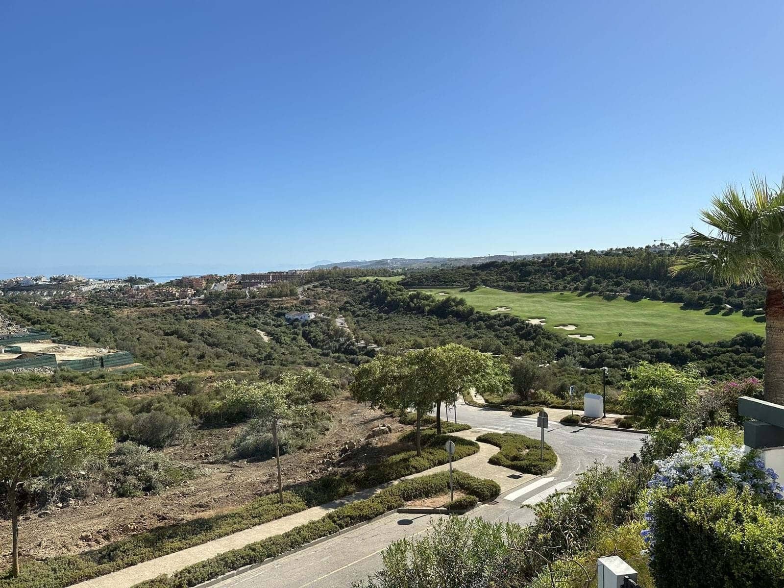 2 bedroom Apartment for sale in Casares with pool garage - € 495,000 (Ref: 9237846)