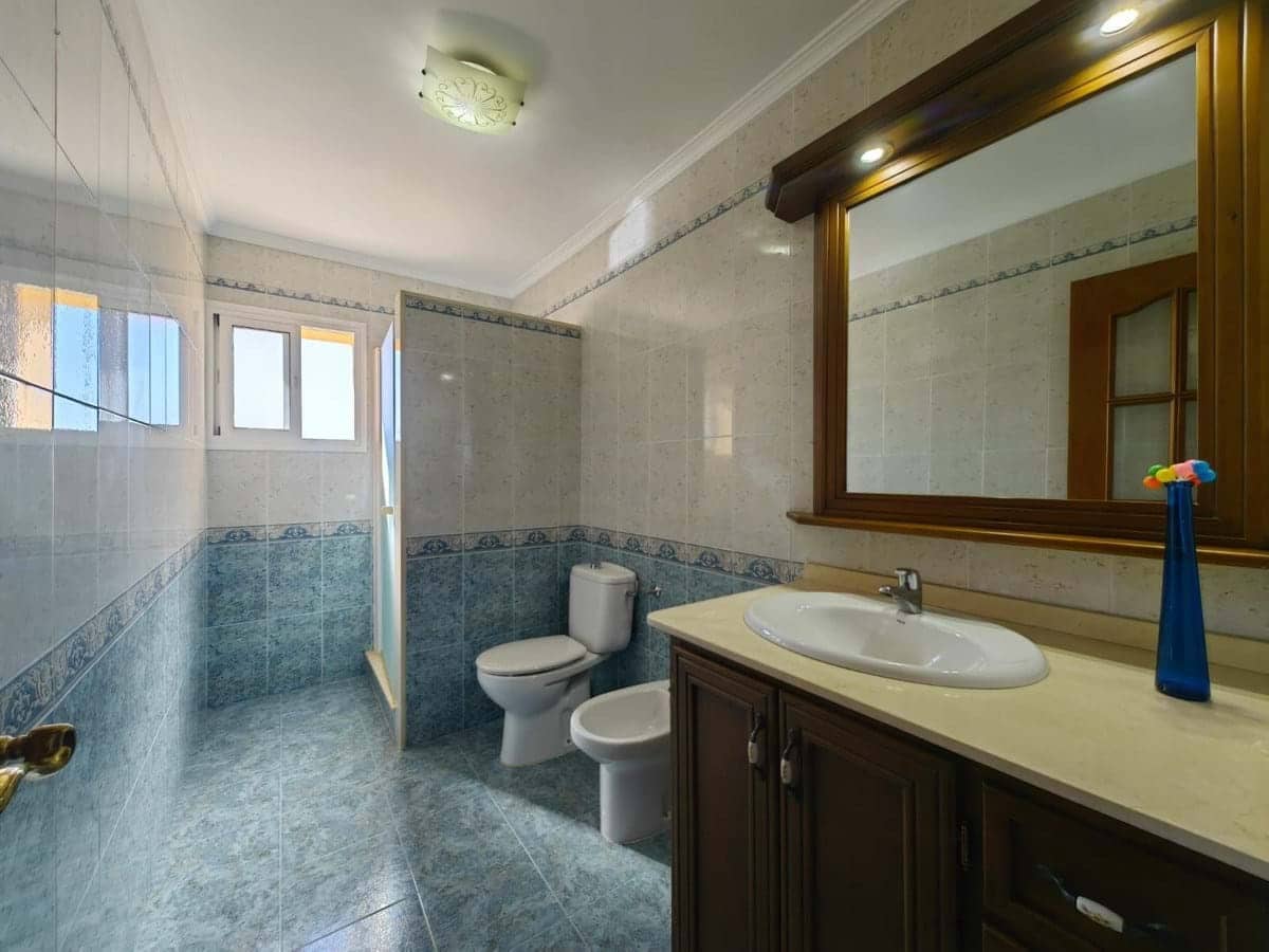 3 bedroom Apartment for sale in Marbella with garage - € 299,000 (Ref: 9237847)