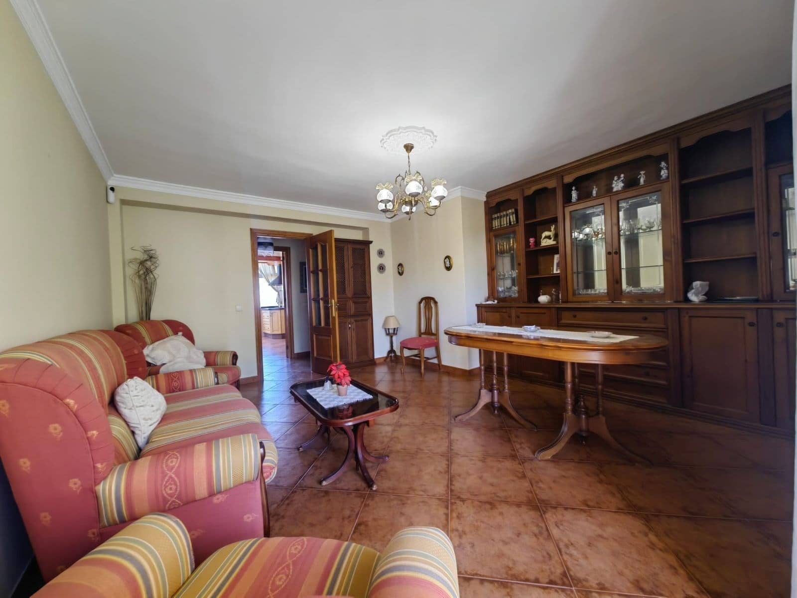 3 bedroom Apartment for sale in Marbella with garage - € 299,000 (Ref: 9237847)