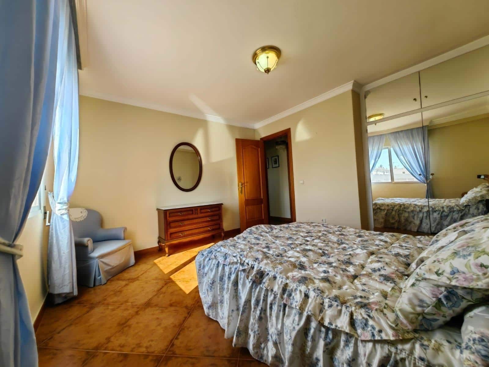 3 bedroom Apartment for sale in Marbella with garage - € 299,000 (Ref: 9237847)