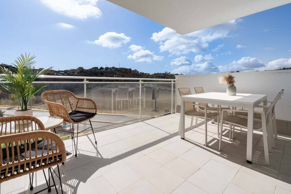 3 bedroom Apartment for sale in Mijas with pool garage - € 395,000 (Ref: 9238830)