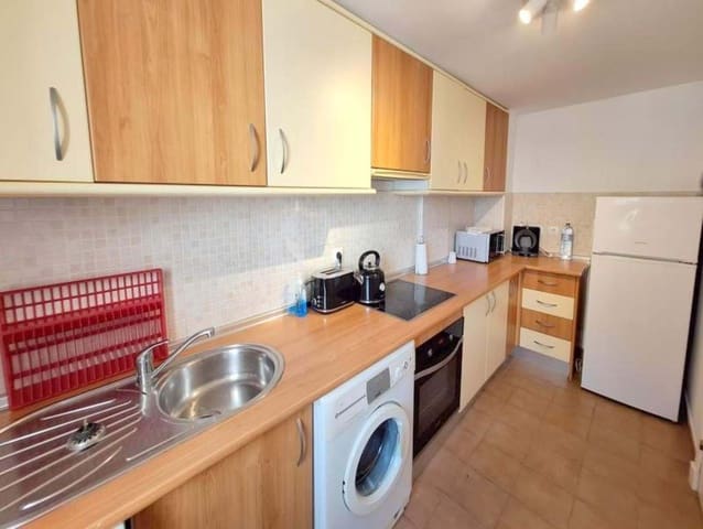 Apartamento de 3 habitaciones en Casares en venta con piscina garaje - 325.000 € (Ref: 9242330)