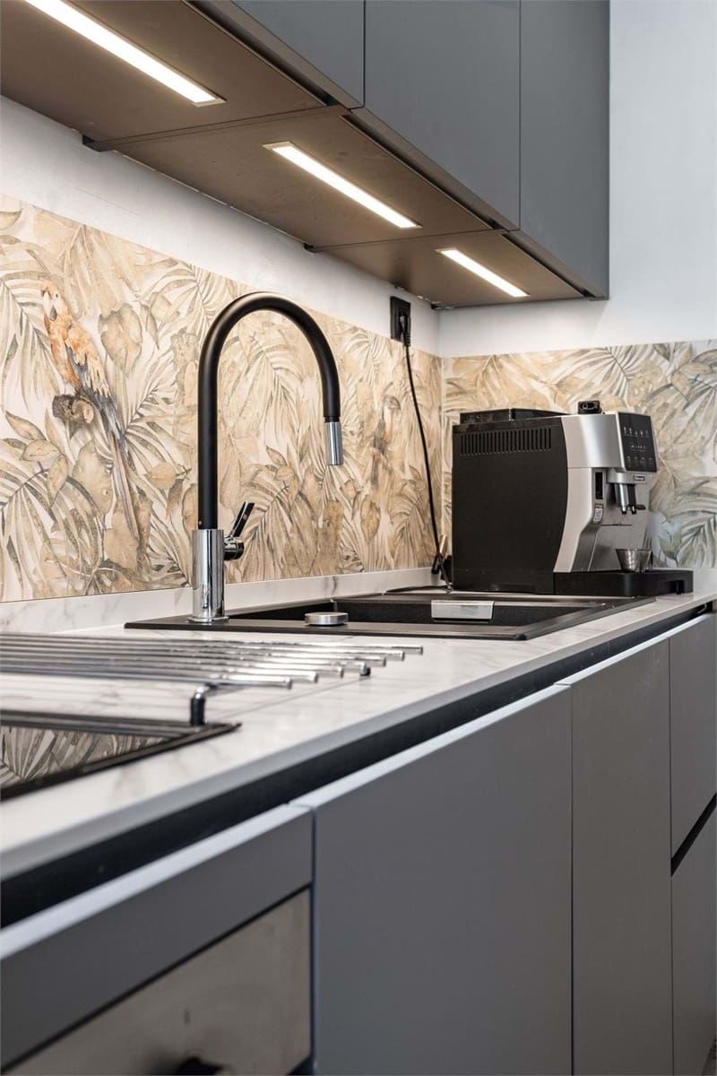 2 bedroom Apartment for sale in Fuengirola with pool garage - € 355,000 (Ref: 9242429)