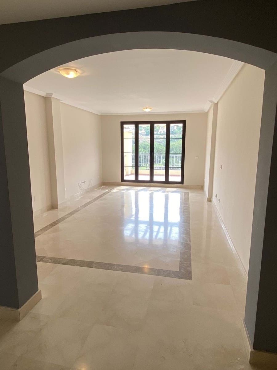 3 bedroom Apartment for sale in Marbella with pool garage - € 480,000 (Ref: 9254555)