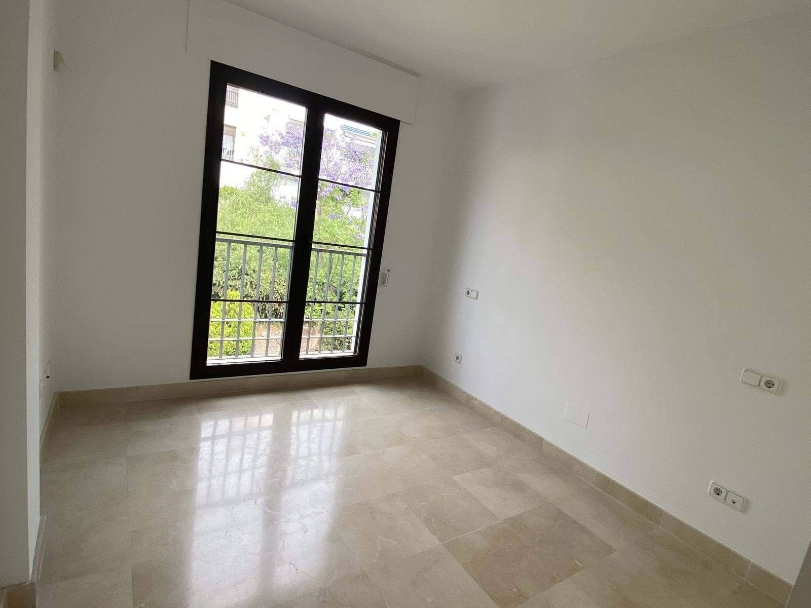 3 bedroom Apartment for sale in Marbella with pool garage - € 480,000 (Ref: 9254555)