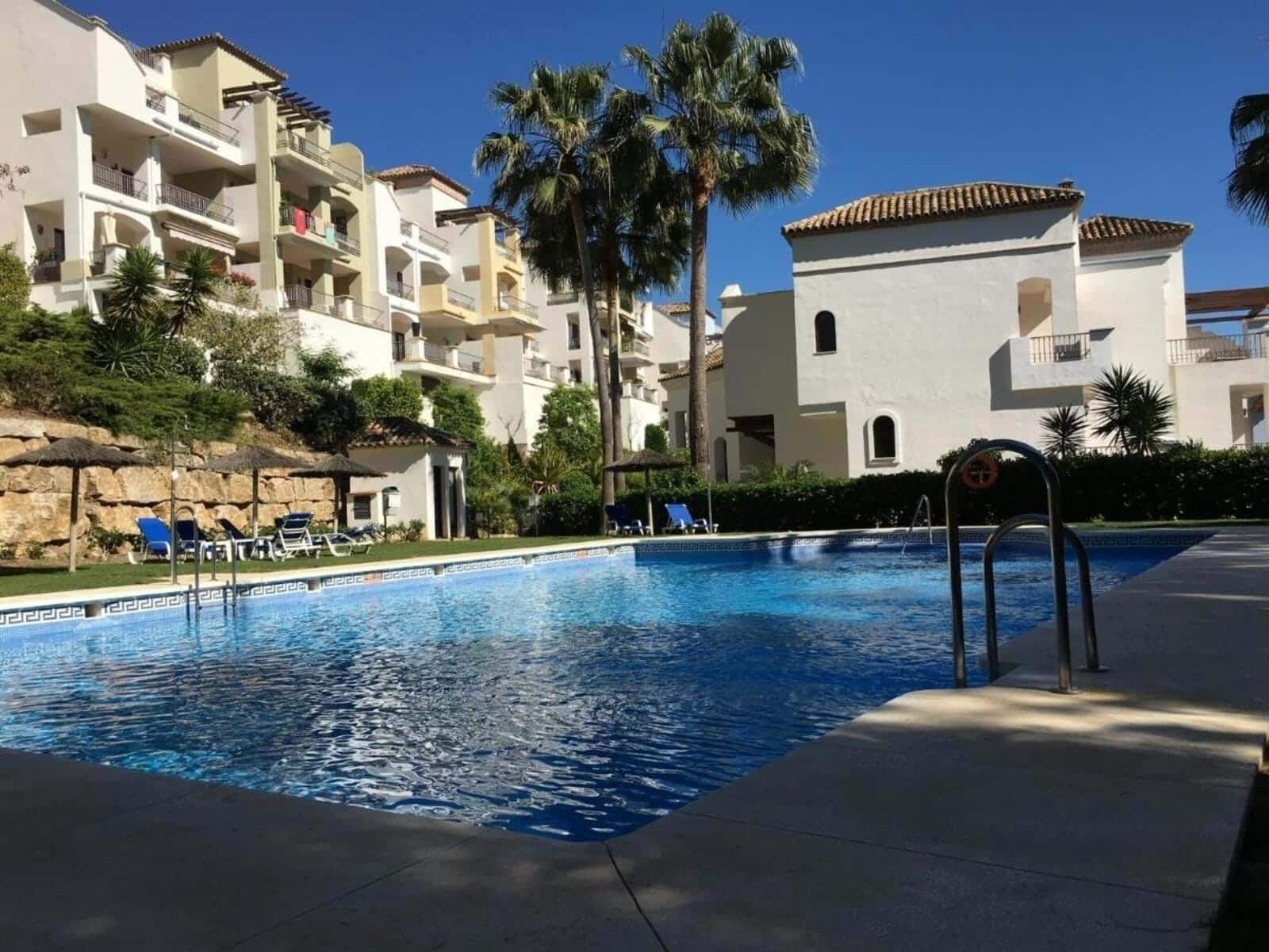 3 bedroom Apartment for sale in Marbella with pool garage - € 480,000 (Ref: 9254555)